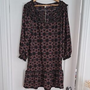 Max Studio Long Sleeve Dress with Black and Pink Pattern